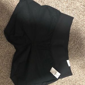 Gap maternity Demi panel shorts